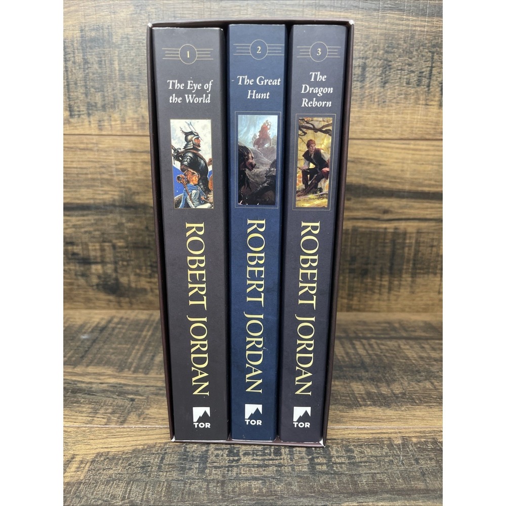 Wheel of Time 3 Paperback Box Set Eye of the World Great Hunt Dragon Reborn Slip
